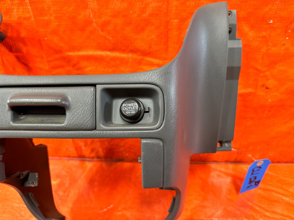 97-98 HONDA CR-V CRV - DASHBOARD MOUNTED CENTER CONSOLE ASH TRAY 12V OEM 3015