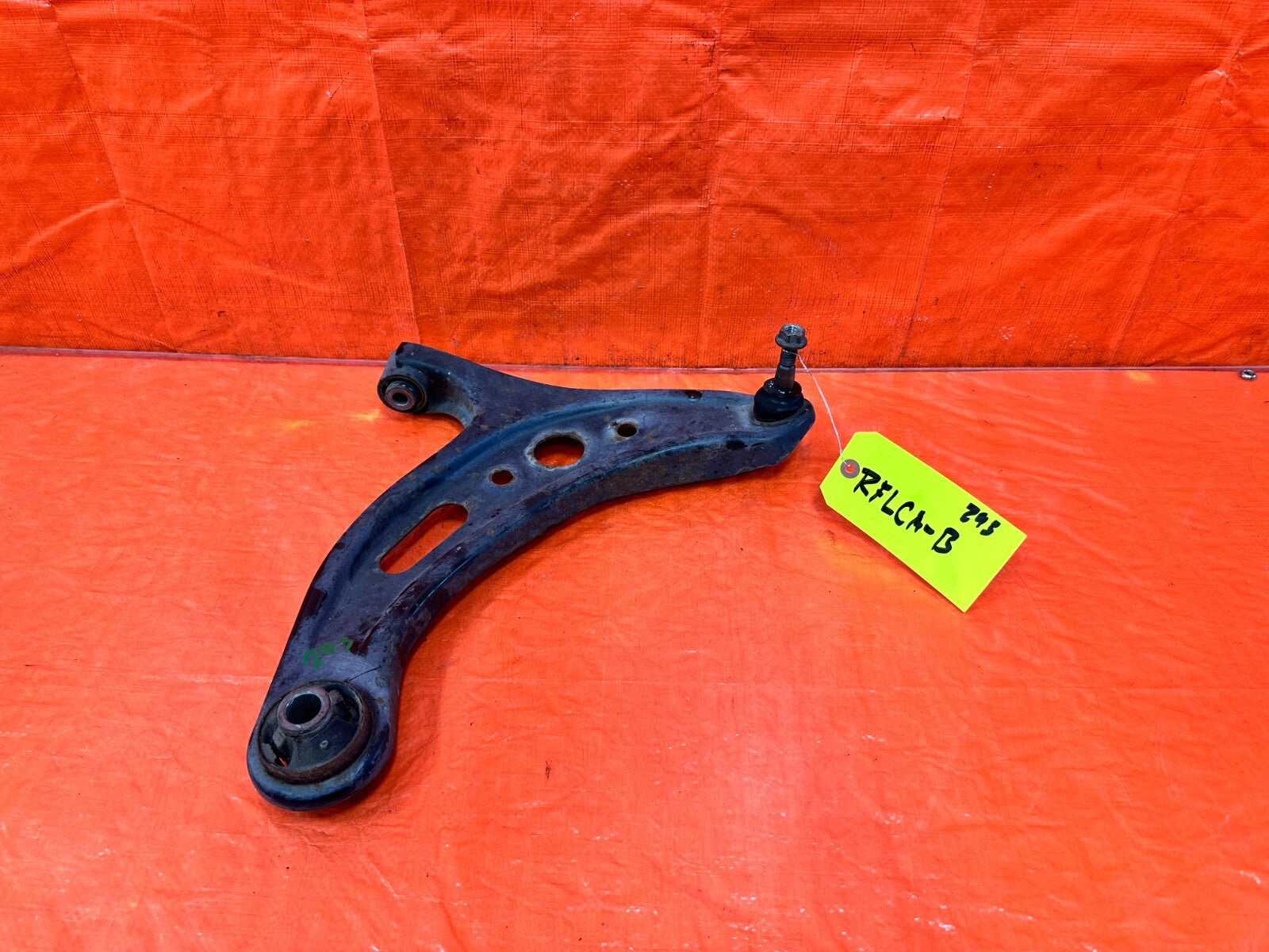 13 16 SCION FRS 86 PASSENGER RIGHT FRONT   LOWER CONTROL ARM   OEM FACTORY 2930