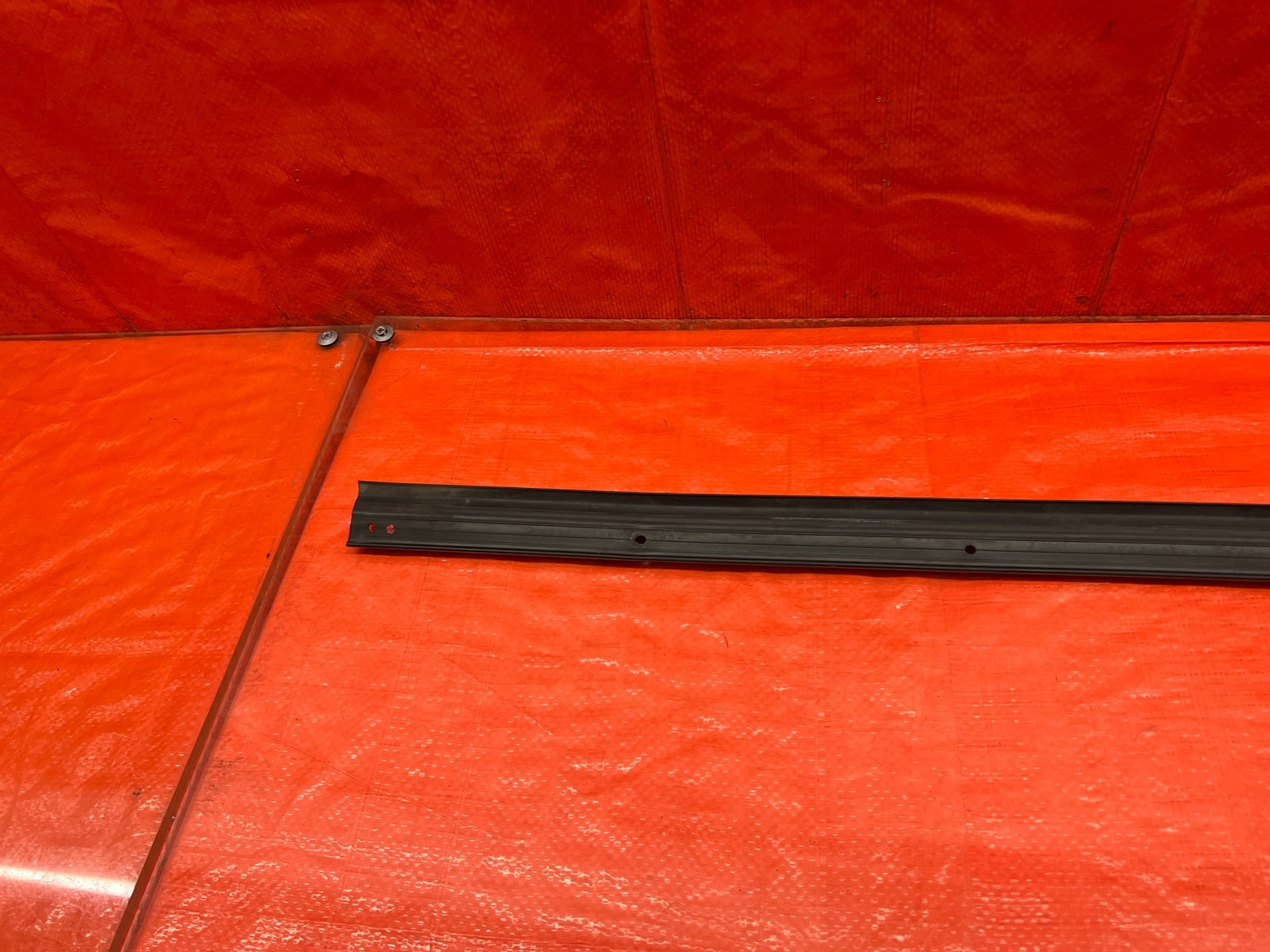 08 15 INFINITI G37 & Q60   DRIVER LEFT DOOR TRIM SEAL GASKET   80839 JL00A #19012
