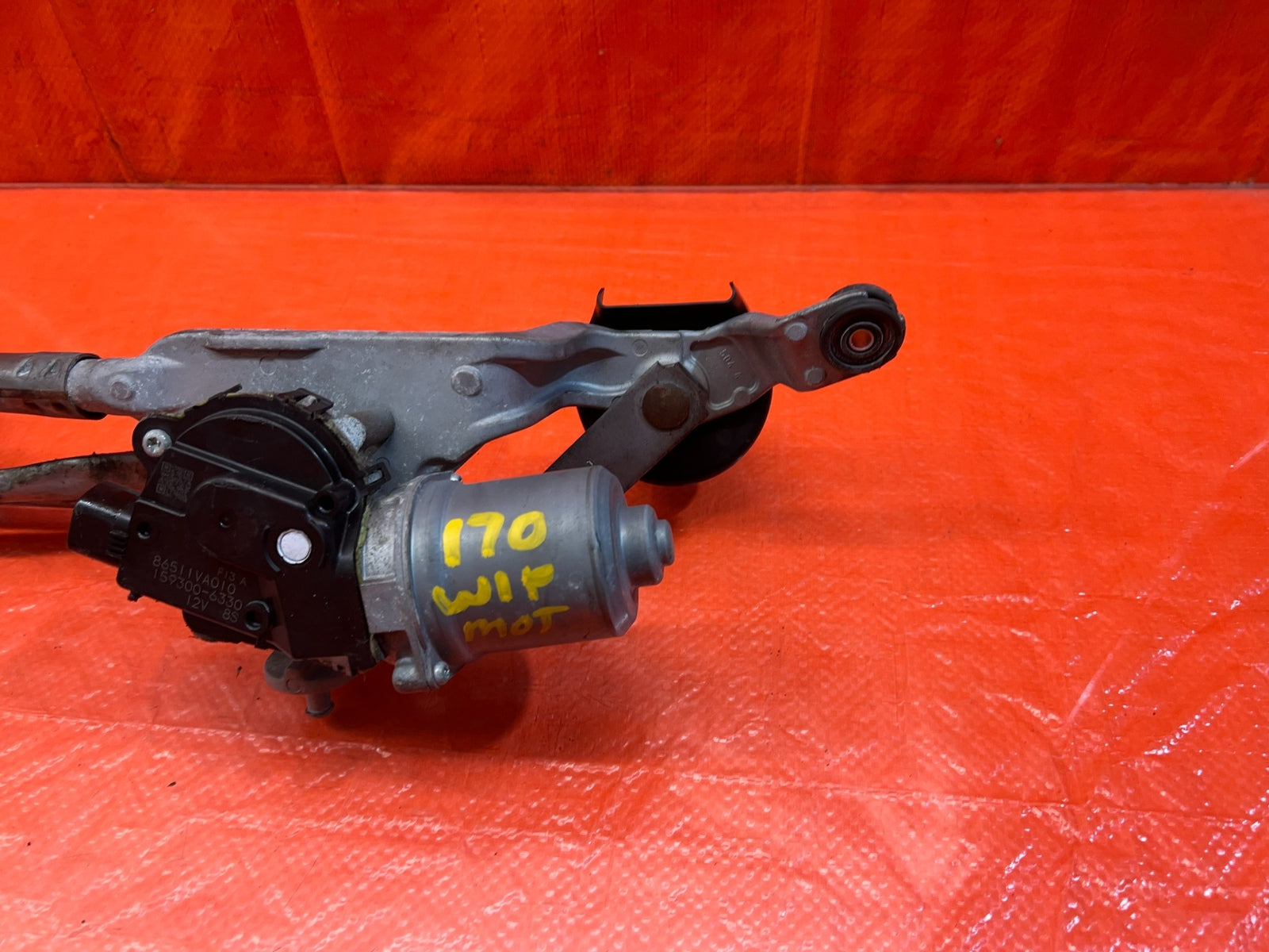 15 21 SUBARU WRX & STI   WINDSHIELD WIPER MOTOR W/ LINKAGE   OEM FACTORY #1704