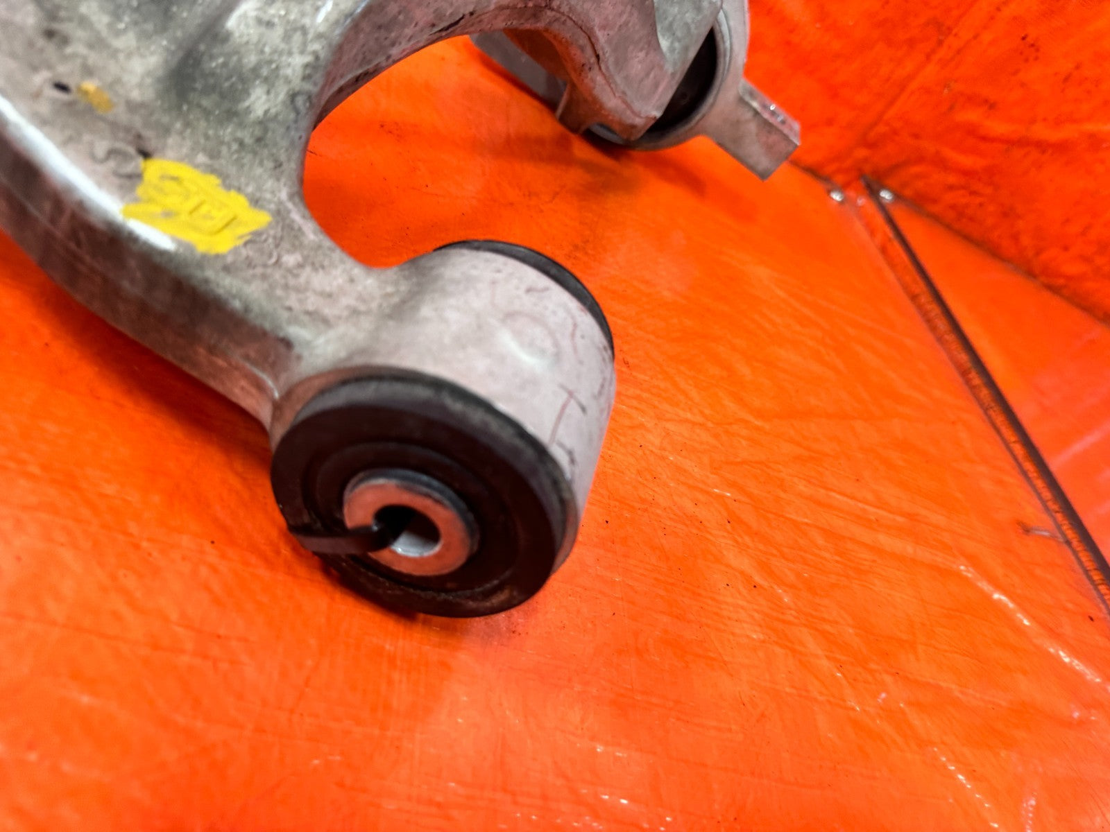 08 15 INFINITI G37 Q60   RWD ONLY   PASSENGER RIGHT FRONT LOWER CONTROL ARM 3201