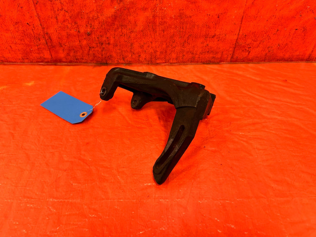 93 01 HONDA PRELUDE   H22 ENGINE MODELS ONLY   ALTERNATOR BRACKET   OEM #3234