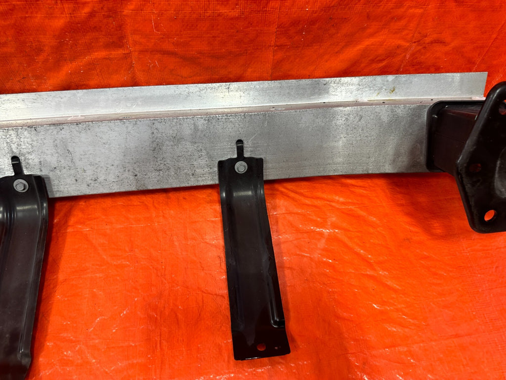 2020 20 INFINITI Q50   REAR CRASH BEAM REINFORCEMENT RE BAR   OEM 2969