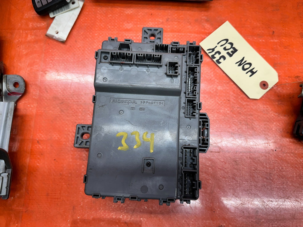 13 15 HONDA CIVIC SI 2.4L ECU FUSE BOX IGNITION SWITCH IMMOBILIZER KEY SET 33412