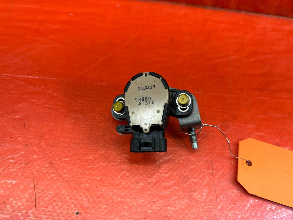 14 18 INFINITI Q50   BRAKE PEDAL SENSOR   98880 AT310   OEM FACTORY OE #2154