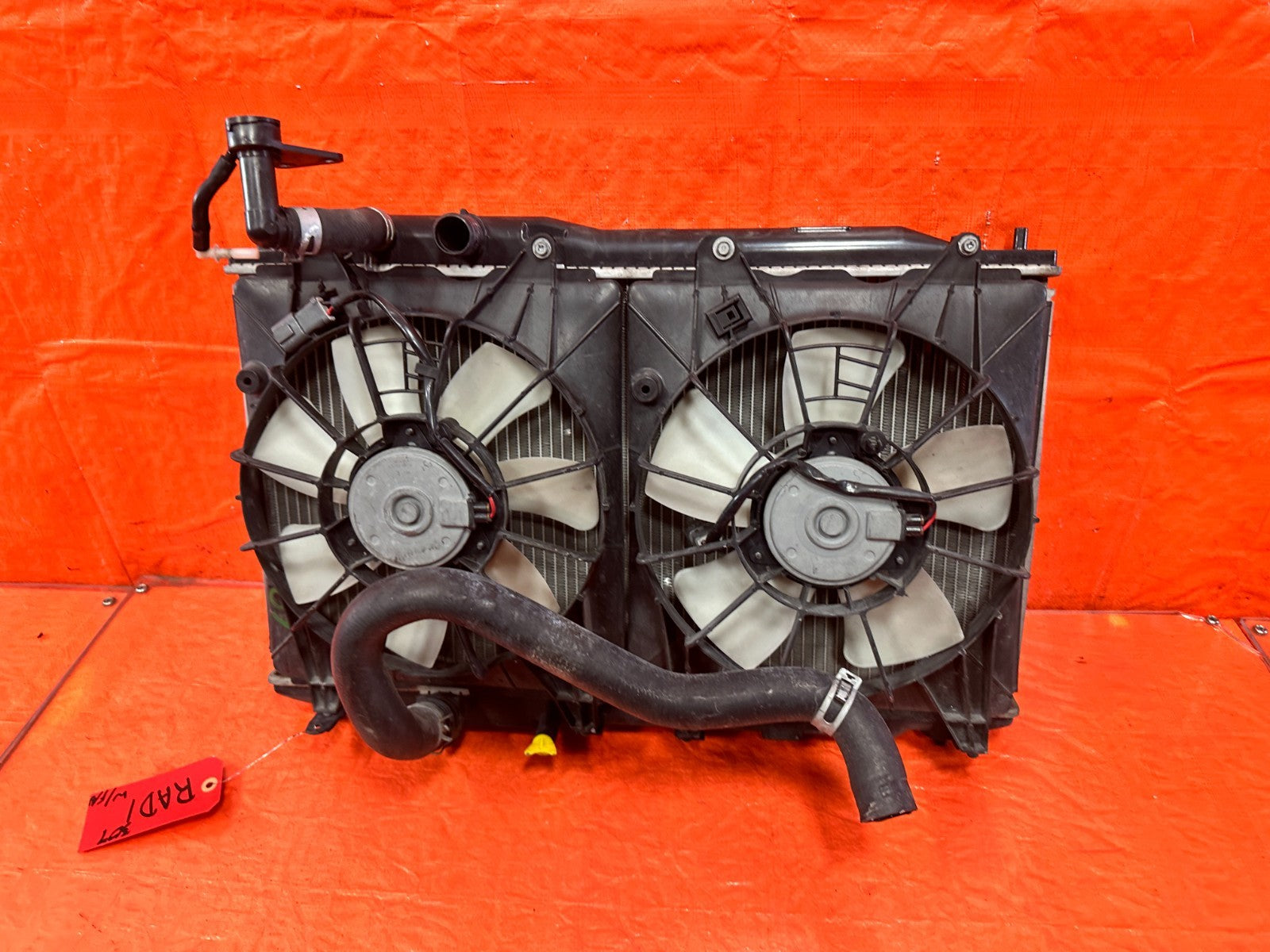 06 11 HONDA CIVIC SI   K20Z3 6 SPEED MANUAL RADIATOR ASSEMBLY   OEM FACTORY #3070
