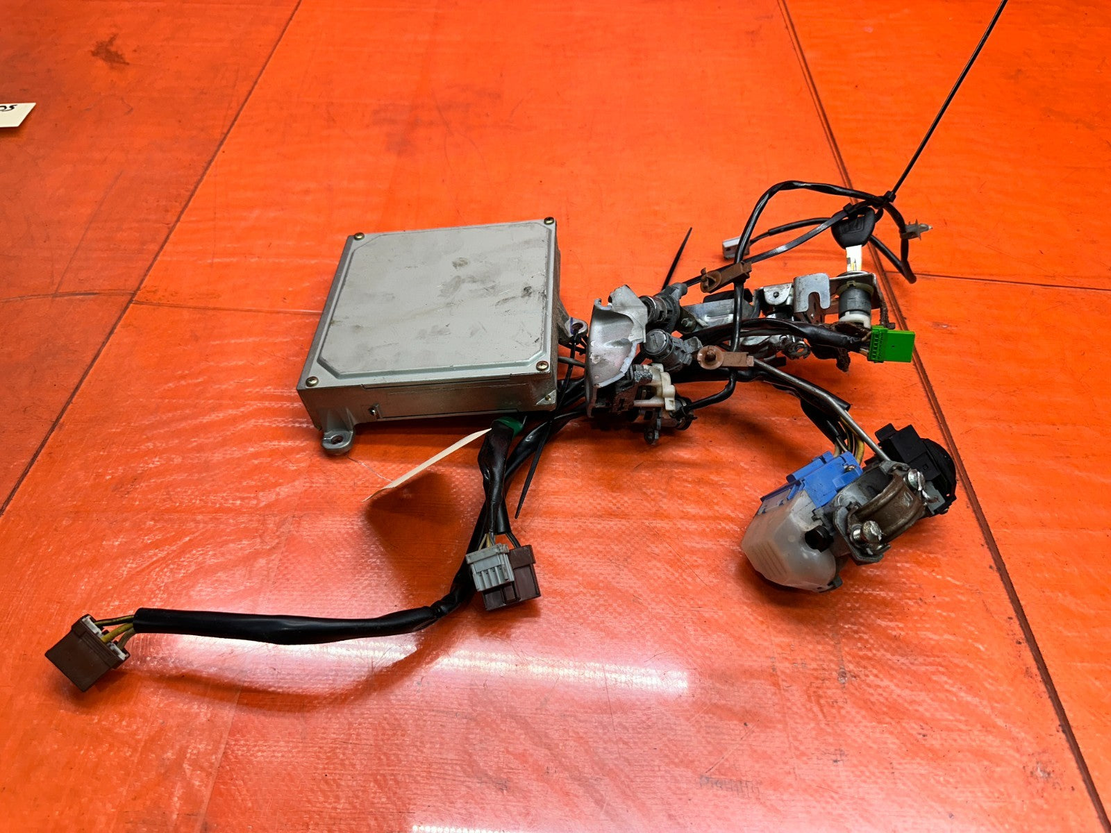 97 01 HONDA PRELUDE 2.2L ECU IMMOBILIZER IGNITION SWITCH CYLINDER LOCKS OEM #33512