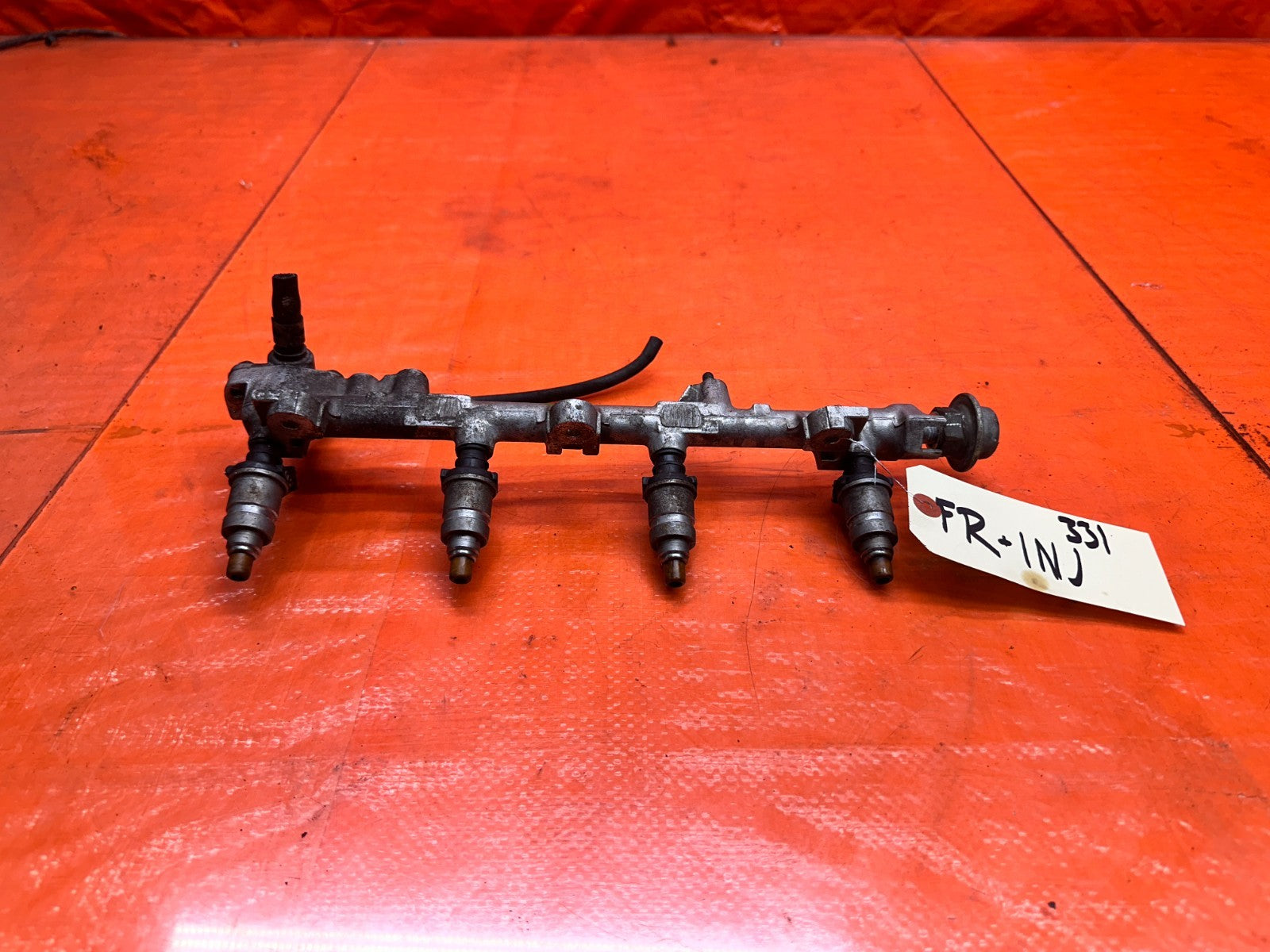 96 01 ACURA INTEGRA 1.8L OBD2 B SERIES B18 FUEL RAIL WITH INJECTORS OEM #3310
