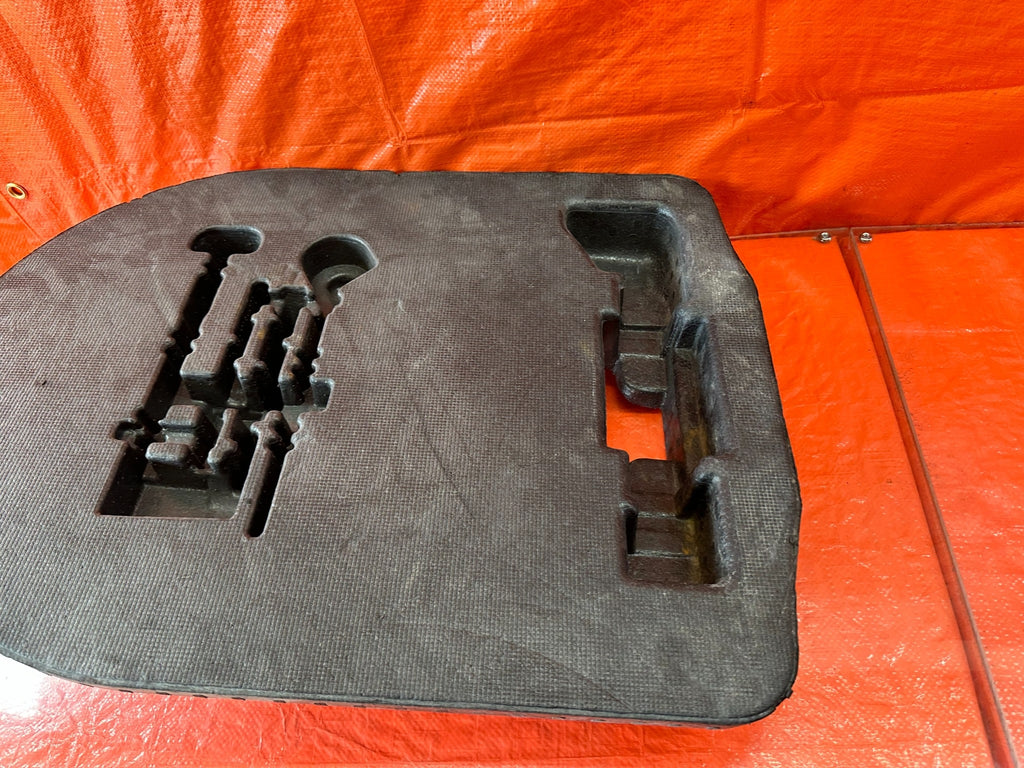 04 08 ACURA TSX   REAR SPARE TIRE FOAM COVER STYROFOAM PADDING TRIM   OEM #1965