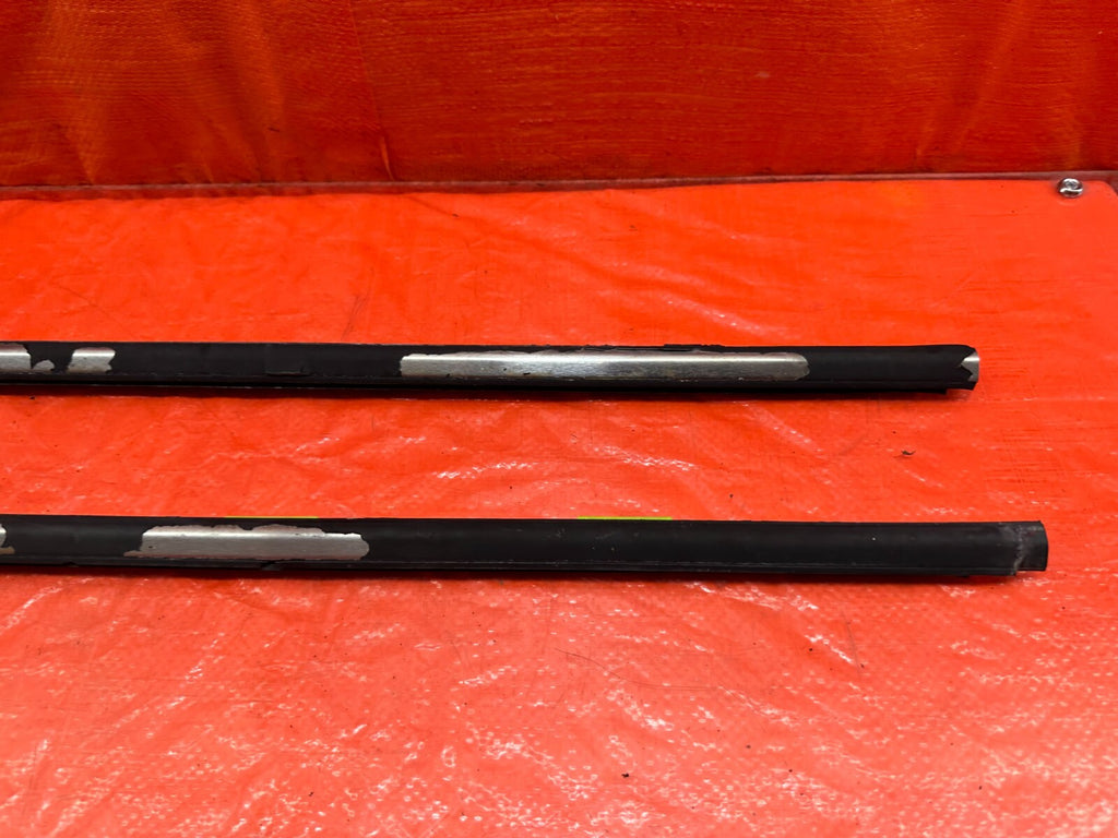 96 00 HONDA CIVIC COUPE HATCH EXTERIOR DOOR WINDOW GLASS TRIM SET LEFT RIGHT 2025