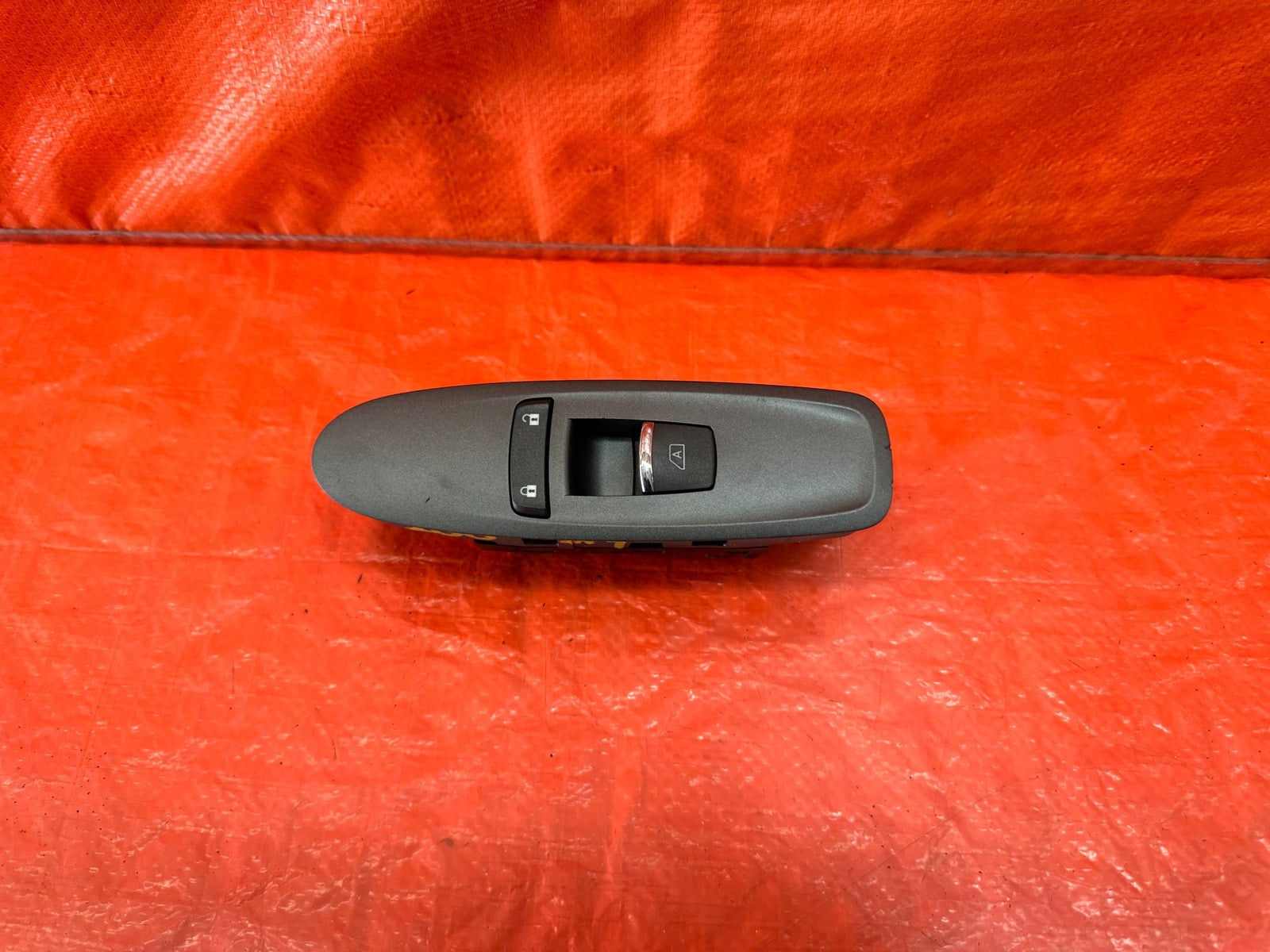 17 20 INFINITI Q60   PASSENGER RIGHT WINDOW SWITCH BUTTON   OEM FACTORY #2000