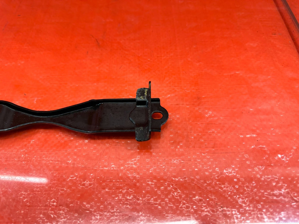 14 20 INFINITI Q50 & 17 20 Q60   BATTERY MOUNTING BRACKET TIE DOWN   OEM #1854