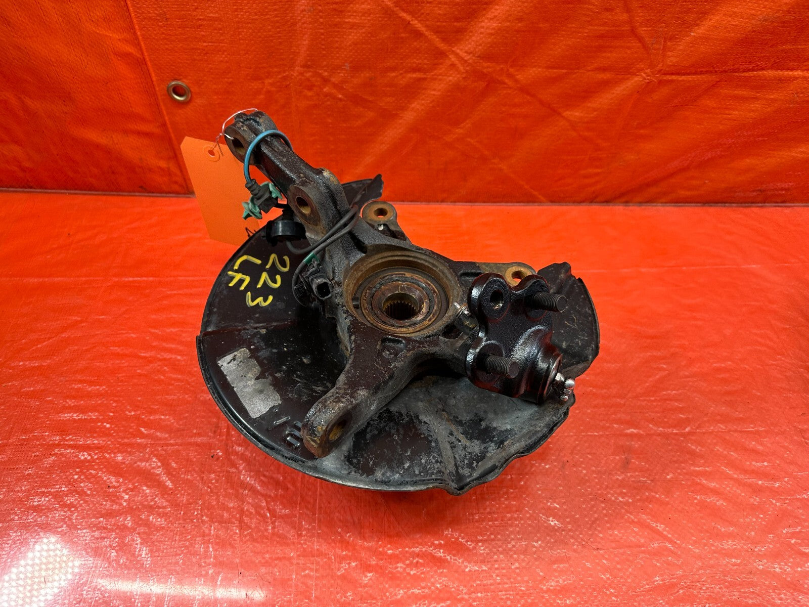 06 11 HONDA CIVIC SI   DRIVER LEFT FRONT SPINDLE KNUCKLE HUB 36MM   OEM OE #2236