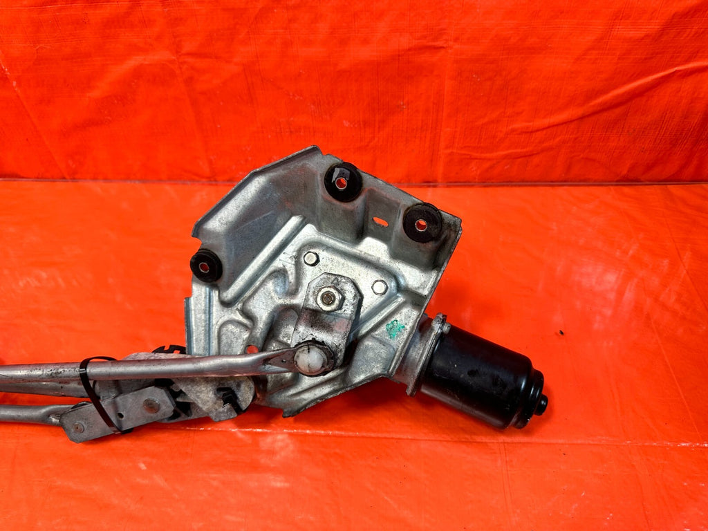 03 06 LANCER EVOLUTION VIII 8 EVO IX 9   FRONT WINDSHIELD WIPER MOTOR & LINKAGE5