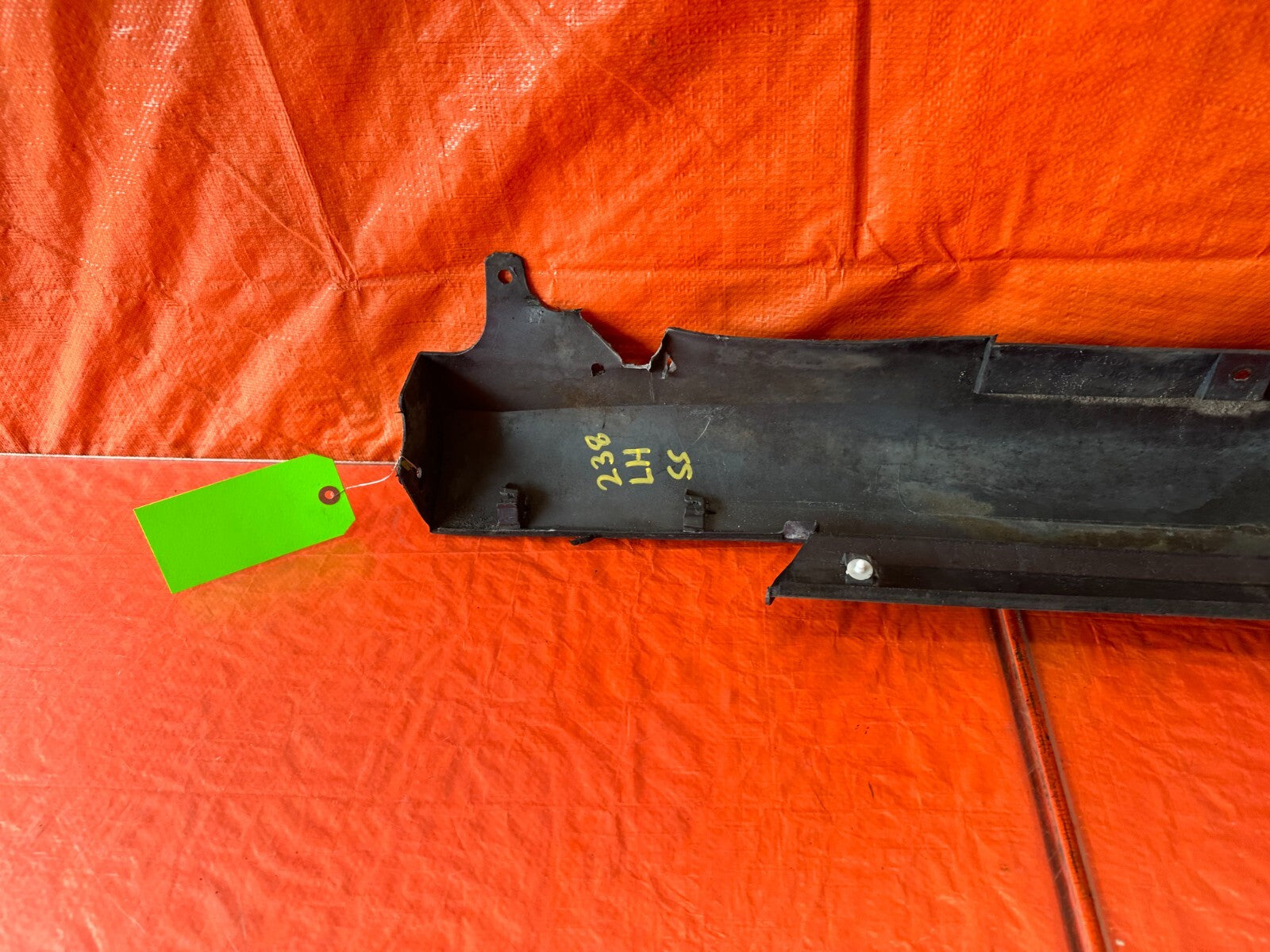 07 13 INFINITI G35 G37 SEDAN   SIDE SKIRT ROCKER MOLDING TRIM LEFT SIDE OEM #23814