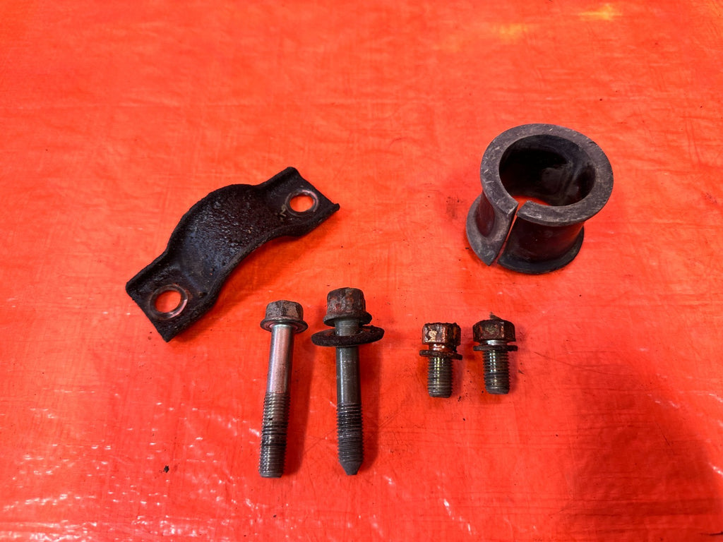 88 91 HONDA CIVIC   STEERING RACK BRACKET AND HARDWARE   OEM 3251