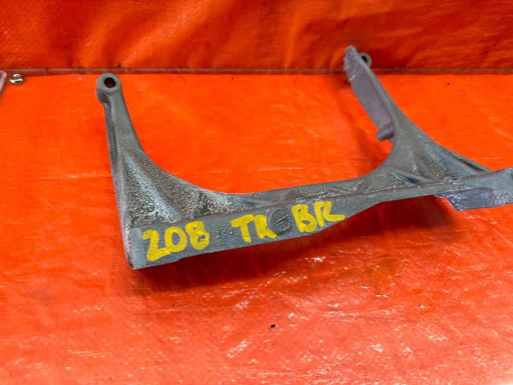 96 00 HONDA CIVIC AUTOMATIC ENGINE STIFFENER / TRANSMISSION ALUMINUM BRACKET 2084