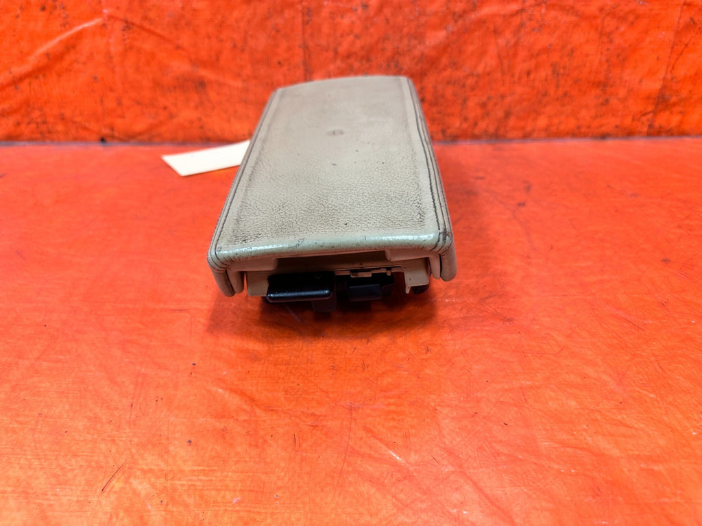 04 08 ACURA TSX CENTER CONSOLE LID TAN LEATHER ARMREST ARM REST OEM #3307