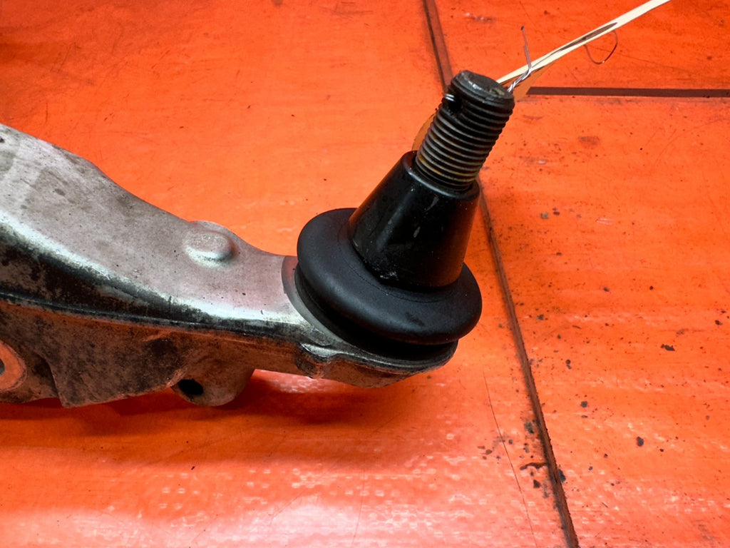 14-15 INFINITI Q50 RWD PASSENGER RIGHT FRONT LOWER SUSPENSION CONTROL ARM OEM #9