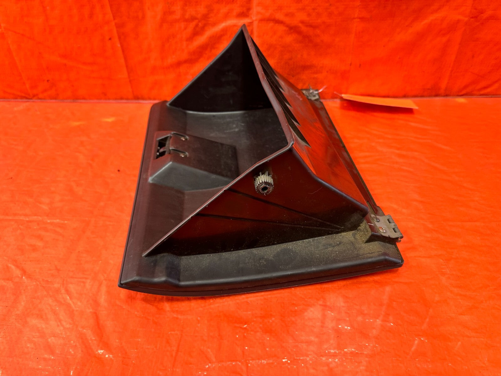 96 00 HONDA CIVIC   PASSENGER RIGHT DASHBOARD GLOVE BOX   DARK GRAY   OEM OE 2854