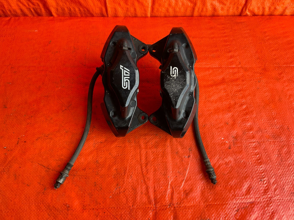 08 17 SUBARU WRX STi   REAR BRAKE CALIPER SET   CALIPERS LEFT RIGHT   OEM OE #740