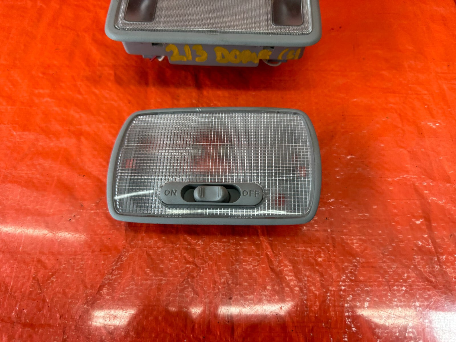02 05 HONDA CIVIC SI EP3 HATCHBACK 2.0L   DOME LIGHT READING LAMP COMBO OEM 2131