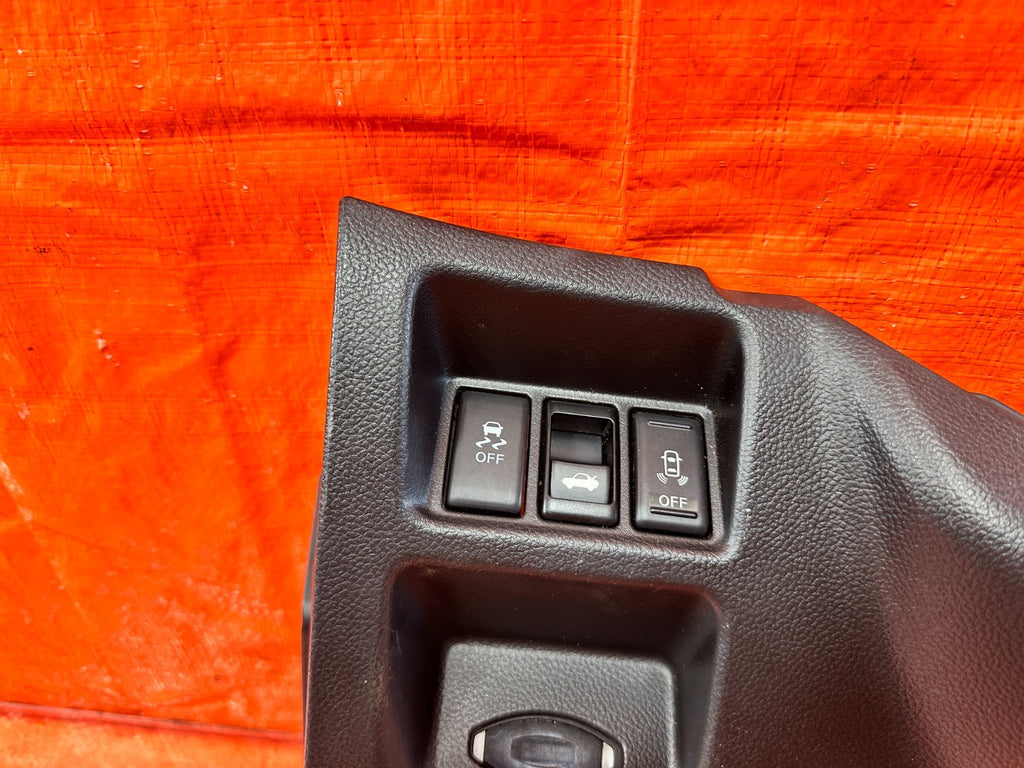 08 15 INFINITI G37 Q60 COUPE   KNEE TRIM UNDER STEERING COLUMN LOWER COVER   3101