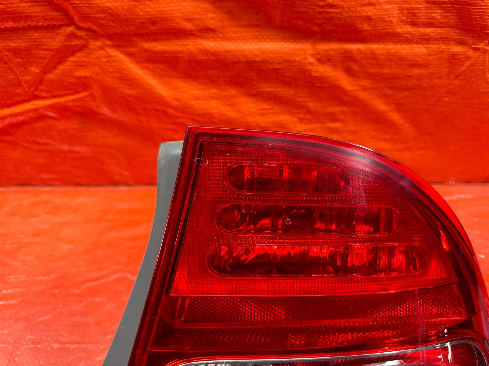 06 08 HONDA CIVIC 4D SEDAN   PASSENGER RIGHT   OUTER TAIL LIGHT LAMP   OEM #2034