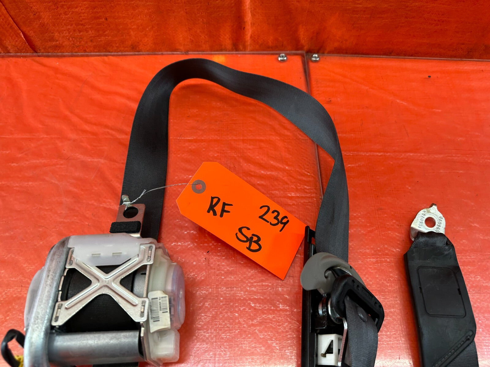 2012 12 HONDA ACCORD SEDAN   PASSENGER RIGHT FRONT   SEAT BELT   BLACK   OEM 2396