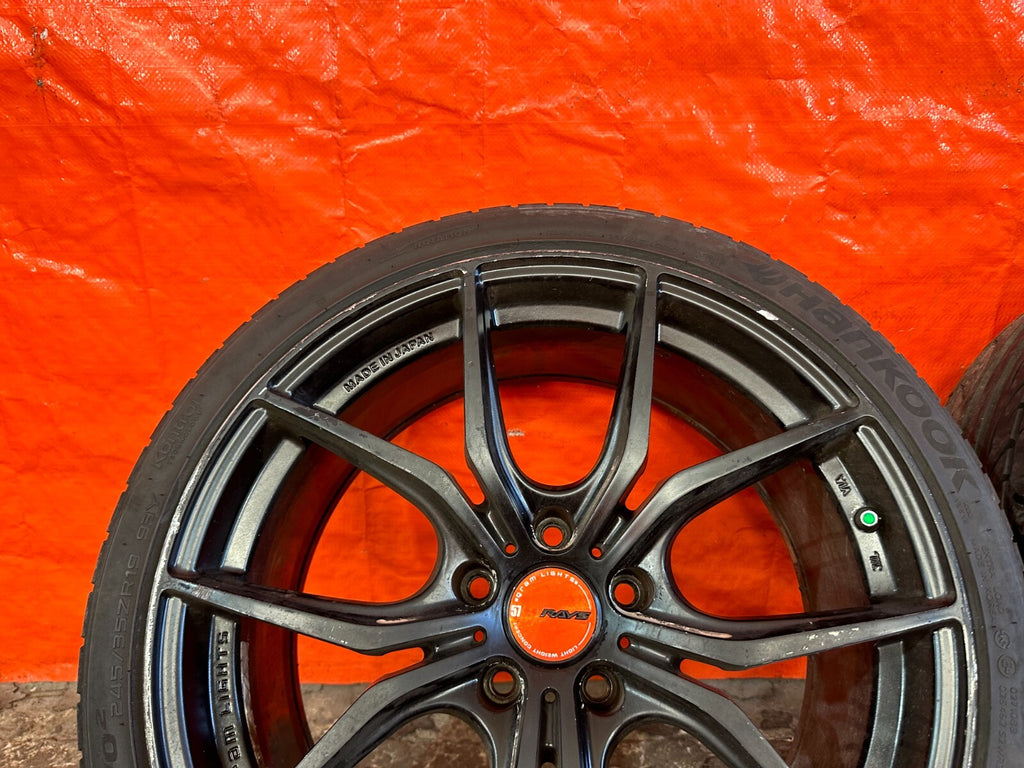 JDM RAYS GRAM LIGHTS   57FXX   5x100 / 19x9 / +38 / VENTUS V12 EVO2   245/35ZR1917