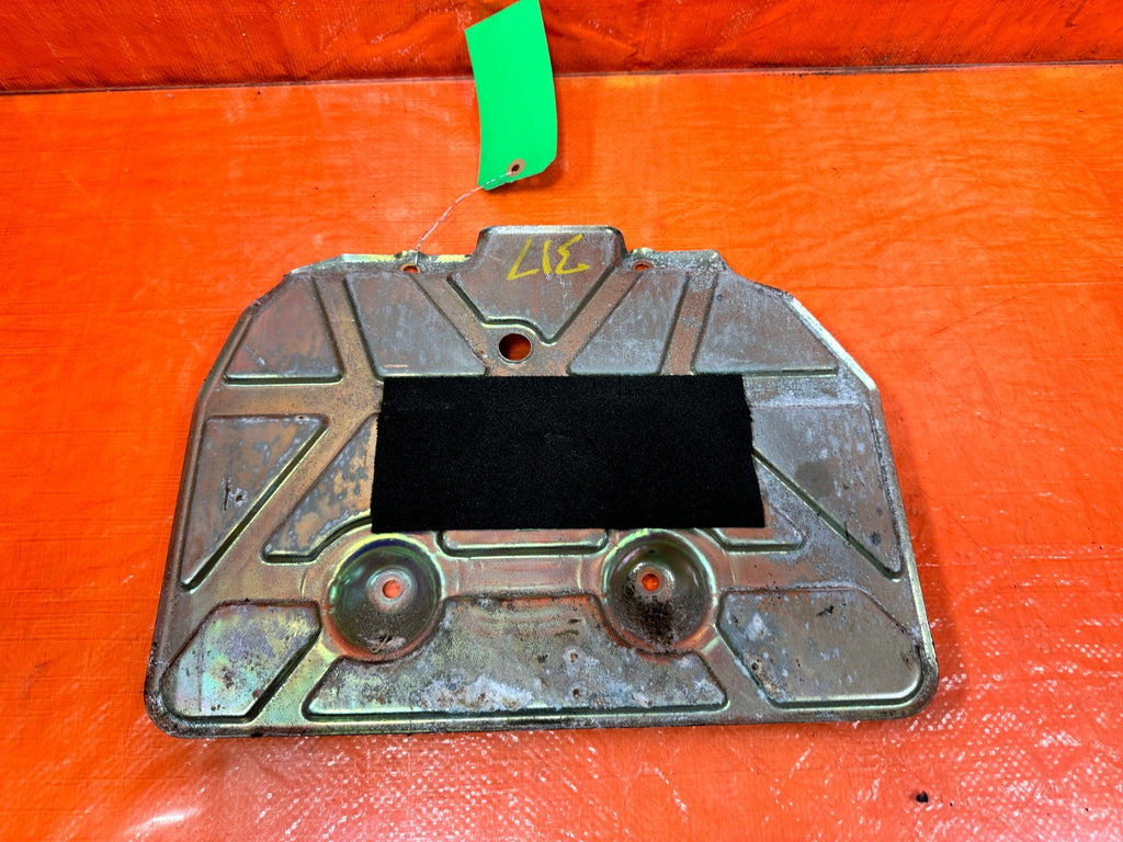 90 91 HONDA CIVIC HATCHBACK   ECU ENGINE COMPUTER MOUNTING BRACKET   OEM 3173