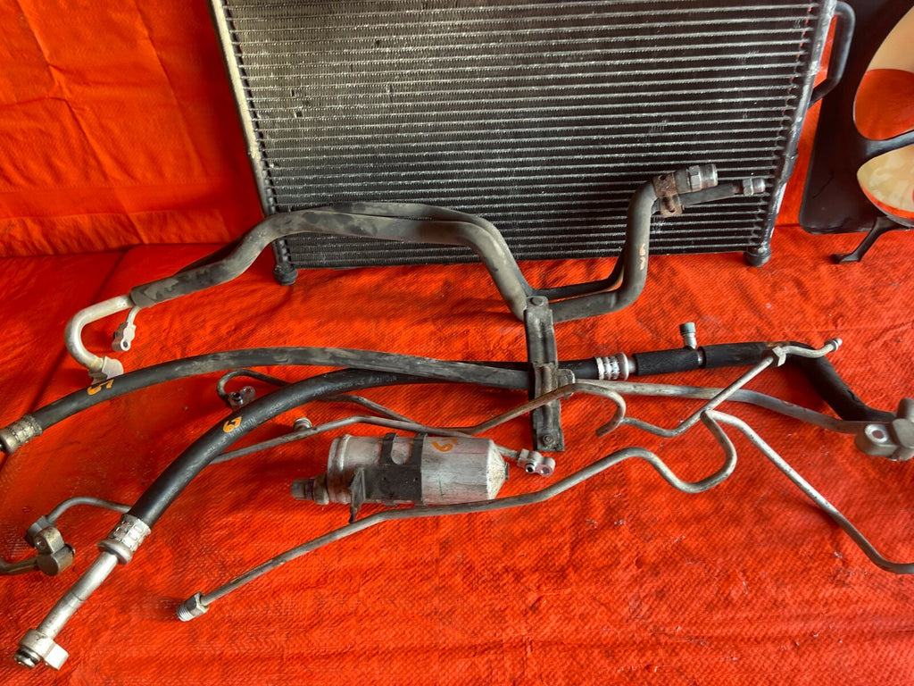 97 01 HONDA CR V CRV COMPLETE AIR CONDITIONING AC LINE SET W/ CONDENSER FAN #676