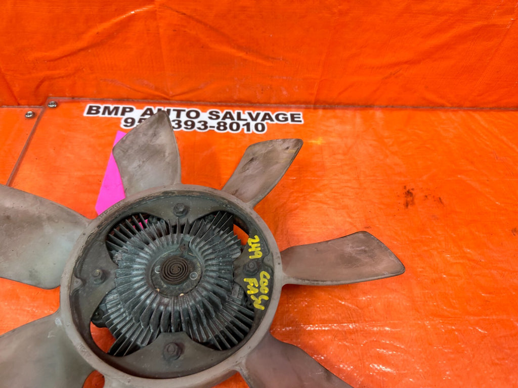 96 00 TOYOTA TACOMA   RADIATOR SHROUD COOLING FAN BLADE AND MOTOR   OEM #2499