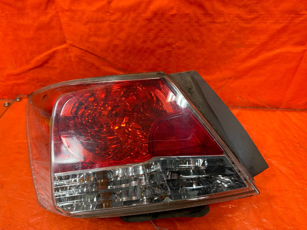 08 12 HONDA ACCORD SEDAN   DRIVER LEFT OUTER   TAIL LIGHT LAMP   OEM #2513