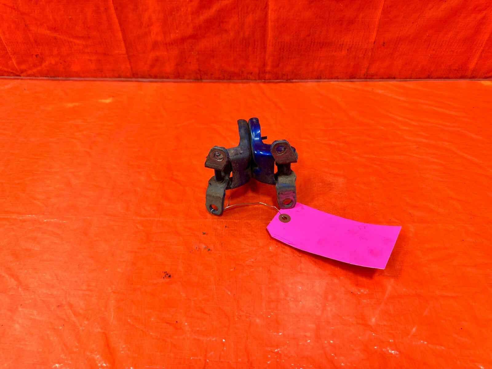 08 14 SUBARU WRX PASSENGER RIGHT FRONT DOOR HINGE SET UPPER LOWER OEM #2835