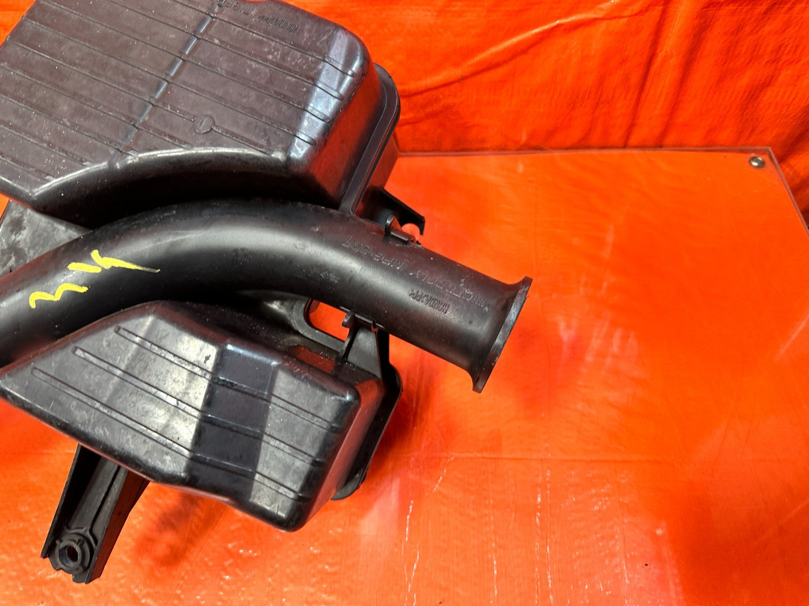 96 00 HONDA CIVIC / NON VTEC D16Y7 FACTORY INTAKE SYSTEM AIR BOX W/ ALL ARMS OEM2