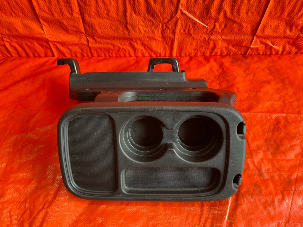 02 04 HONDA CR V CRV M/T ONLY FRONT SEAT FLOOR CONSOLE ARM REST LID CUP HOLDER  6