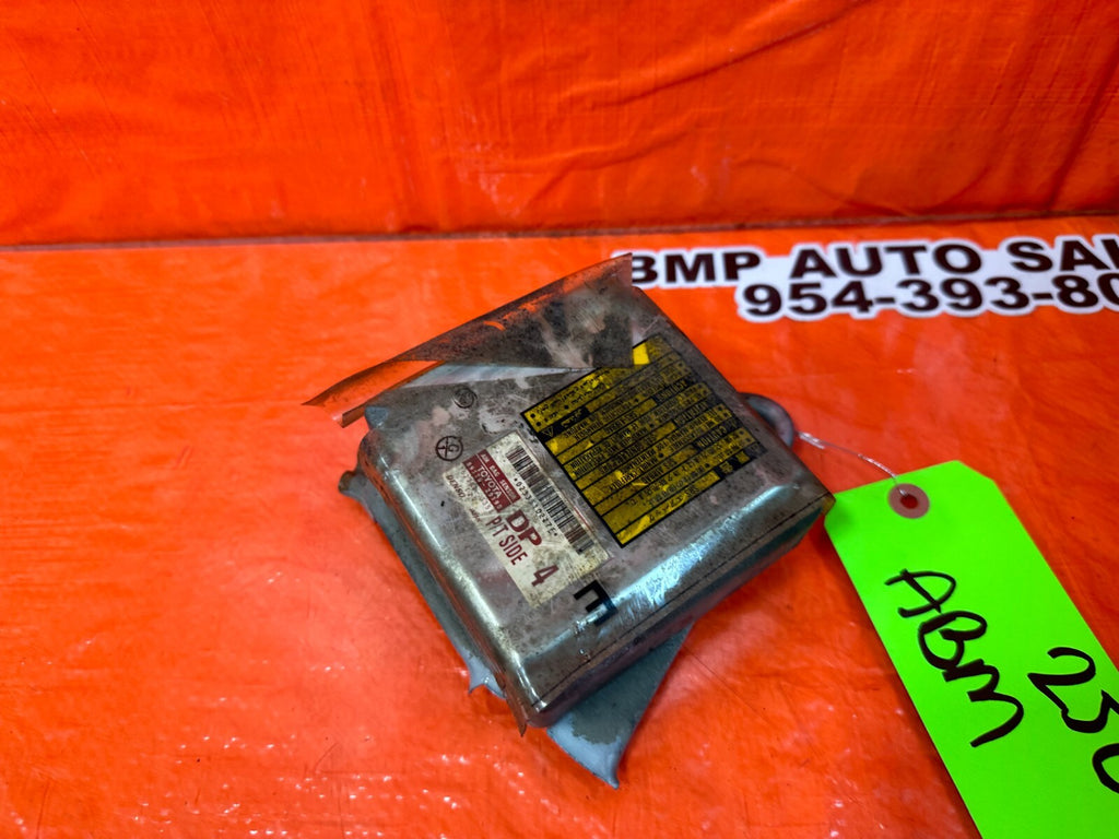 00 05 TOYOTA CELICA   CONTROL MODULE   FACTORY OEM PART #89170 20190   #2505