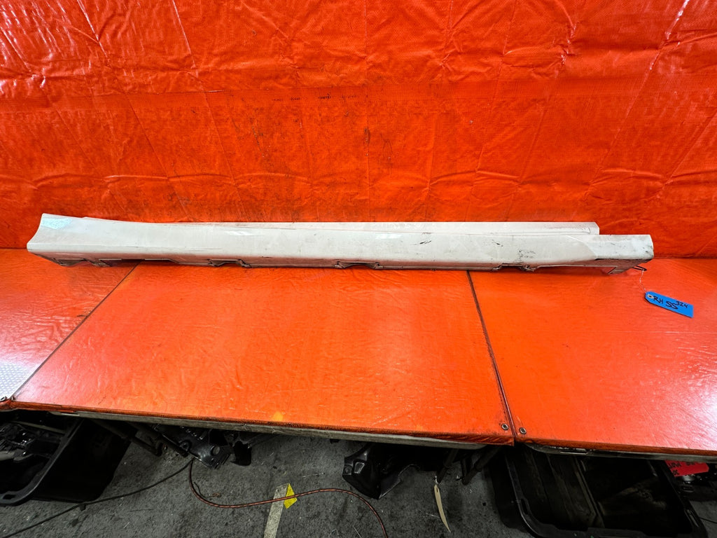 18 21 HONDA ACCORD SPORT   SIDE SKIRT ROCKER MOLDING TRIM RIGHT SIDE   OEM #3240