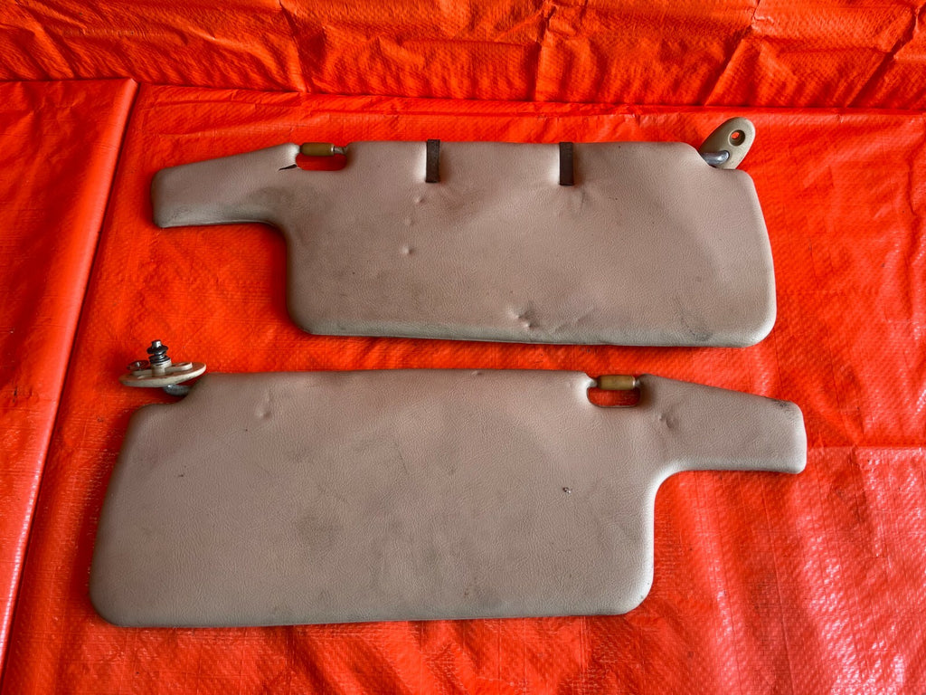 93 94 HONDA CIVIC   4 DOOR SEDAN   BROWN / TAN   SUN VISOR SET LEFT RIGHT OEM OE0