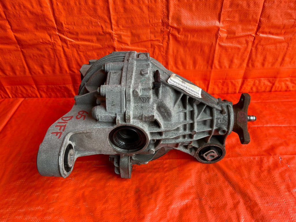 11 16 PORSCHE   PANAMERA BASE & 4 MODEL   AWD REAR DIFFERENTIAL DIFF PUMPKIN #650