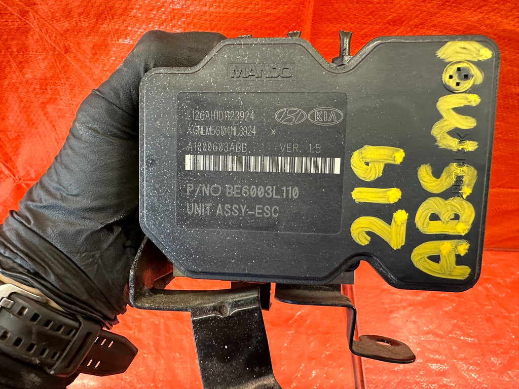 13 16 HYUNDAI GENESIS COUPE 3.8L ABS PUMP ANTI SKID LOCK ACTUATOR VSA MODULATOR9