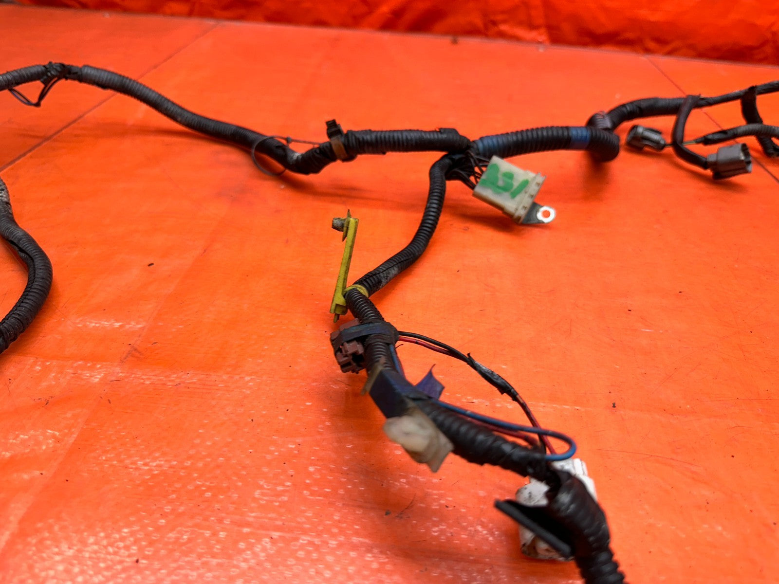 1996 2001 ACURA INTEGRA LH DRIVER ENGINE BAY WIRE HARNESS FUSE BOX #33111