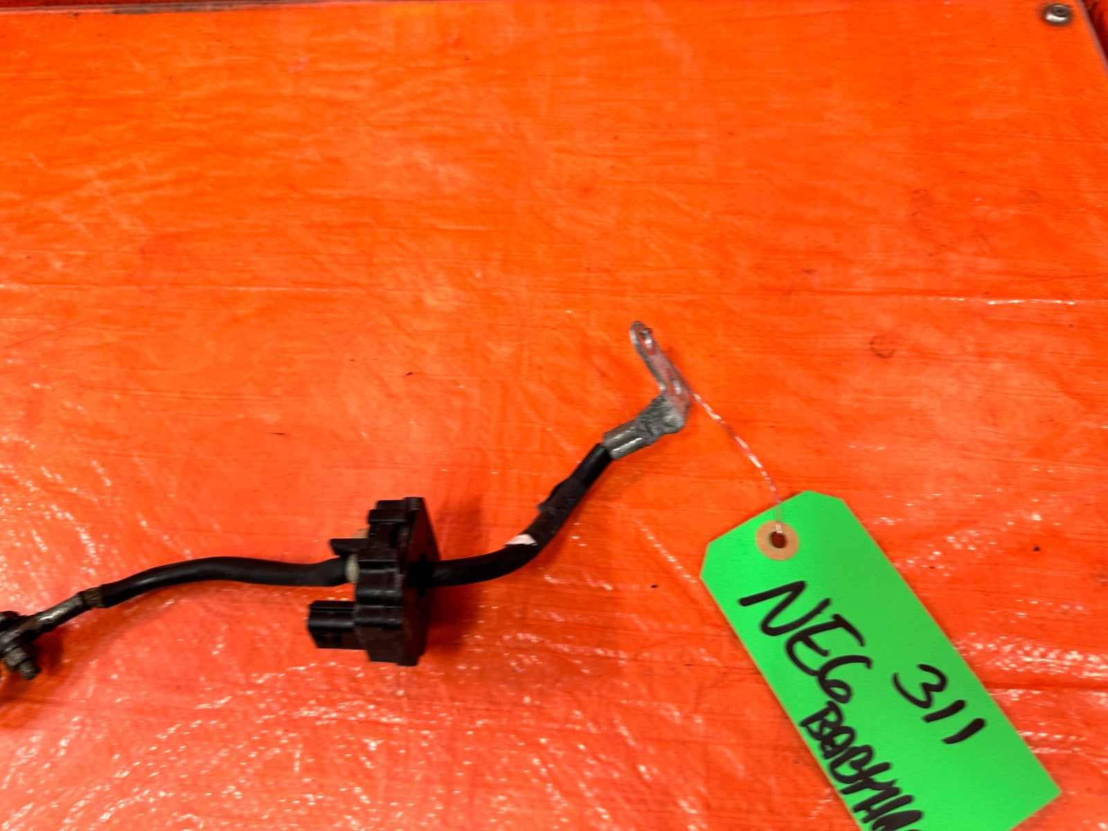 08 13 INFINITI G37 COUPE & CONVERTIBLE   NEGATIVE TERMINAL    OEM #3112