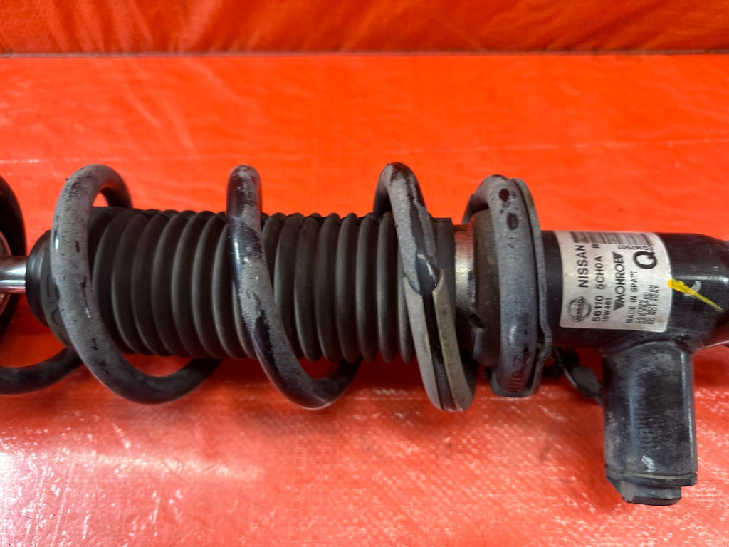16 20 INFINITI Q50 RED SPORT 400 AWD RIGHT FRONT SHOCK AND SORING STRUT OEM #2157