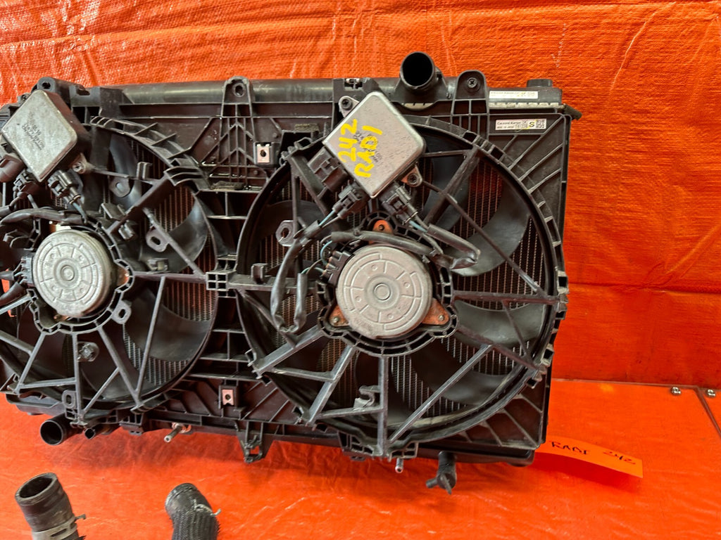 16 20 INFINITI Q50   RED SPORT 400   RADIATOR   100% COMPLETE W/ FANS   OEM #24212