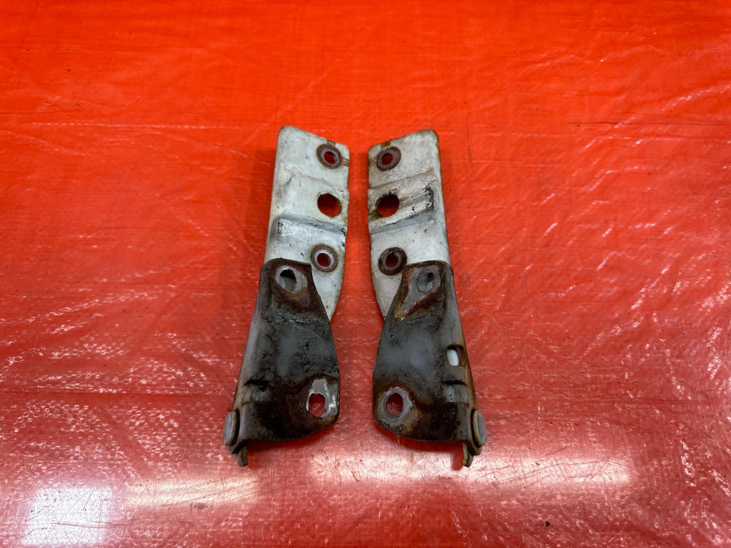 95 98 HONDA ODYSSEY   LEFT & RIGHT HOOD HINGES   OEM FACTORY #1937