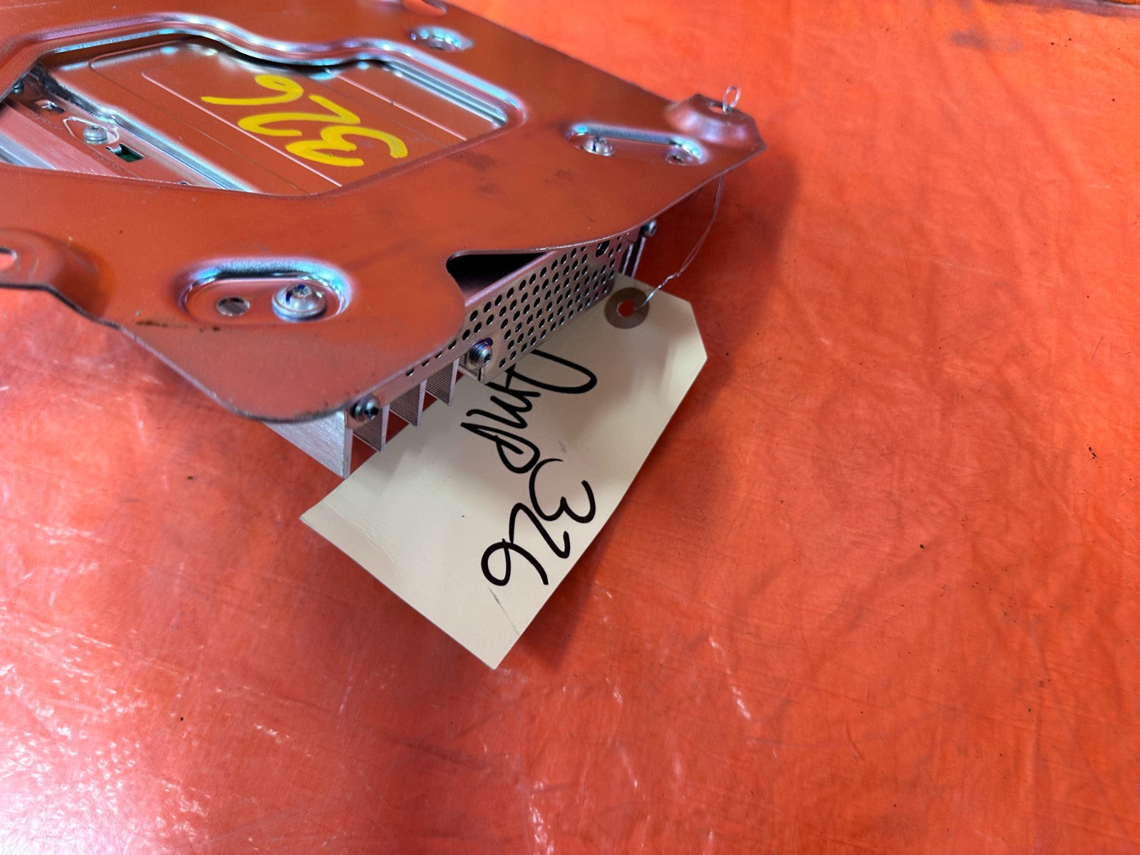 13 16 HYUNDAI GENESIS COUPE   AUDIO AMPLIFIER AMP   OEM 3269