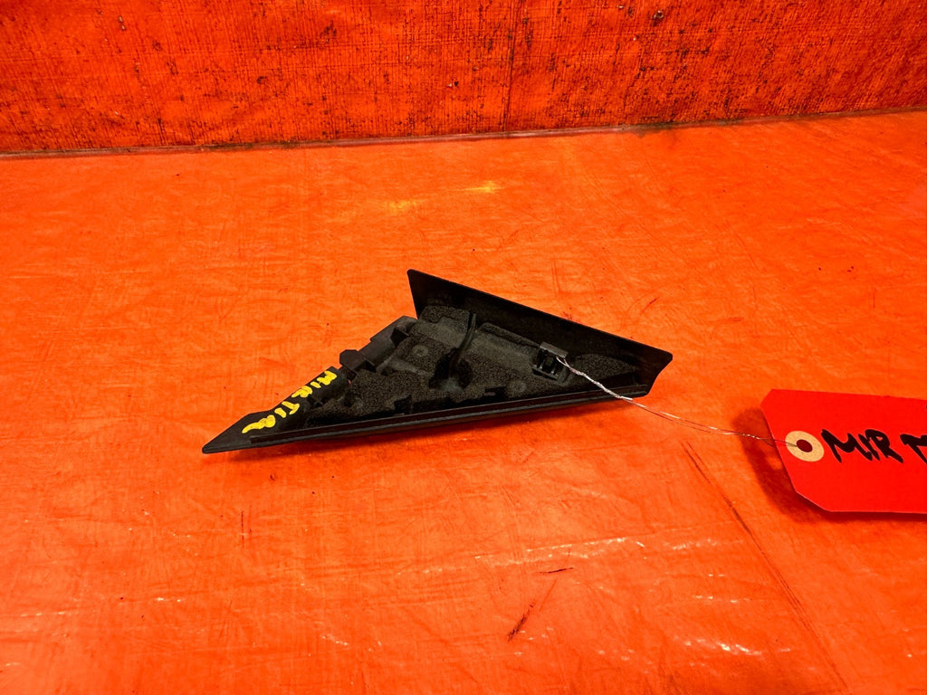 90 91 HONDA CIVIC HATCHBACK   RIGHT INTERIOR MIRROR TRIM   OEM 3253