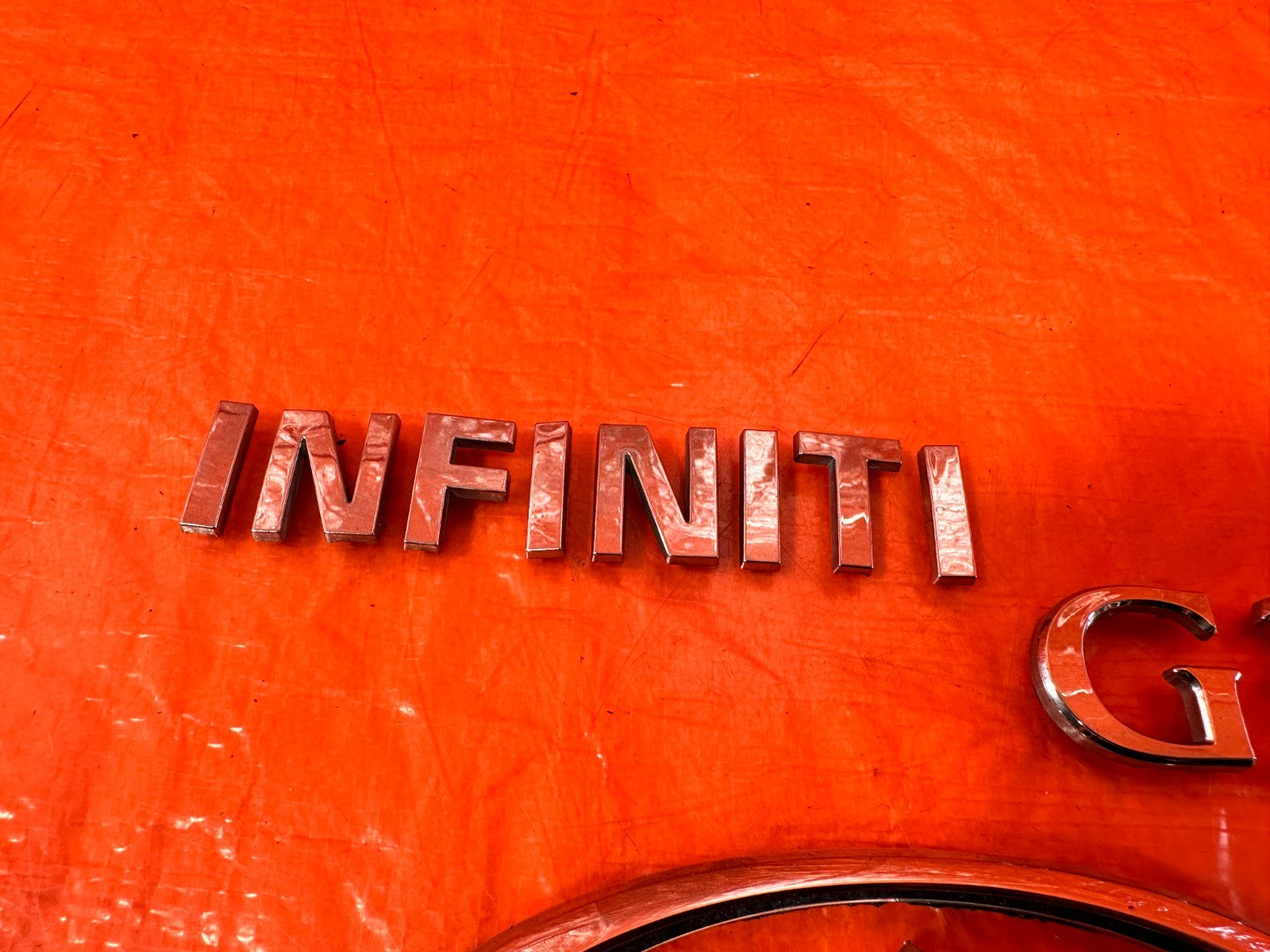 08 13 INFINITI G37 COUPE 2D   INFINITI G37 S & EMBLEM   TRUNK BADGE EMBLEM OEM6